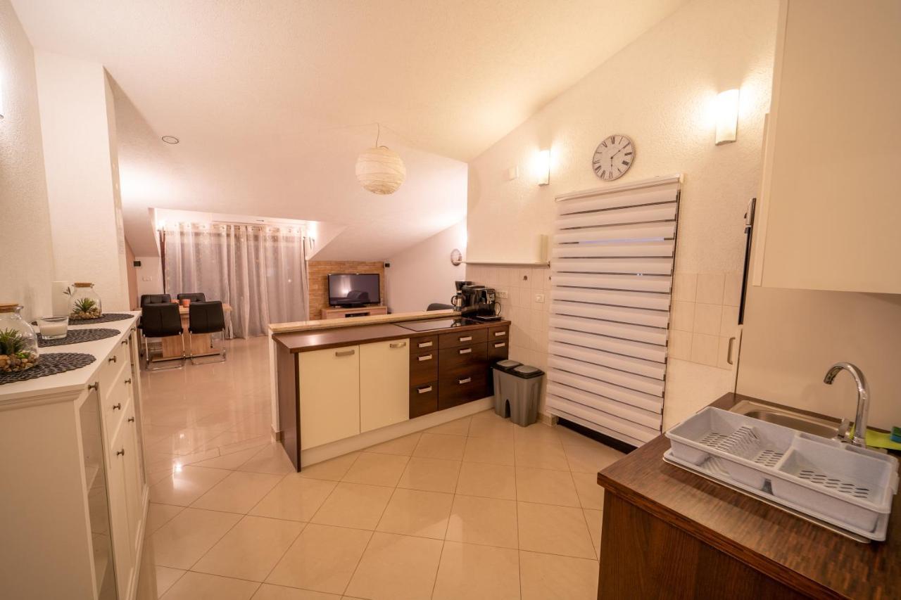 Villa Twins Markovic Пула Экстерьер фото
